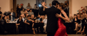 Cómo vestir para un show de tango