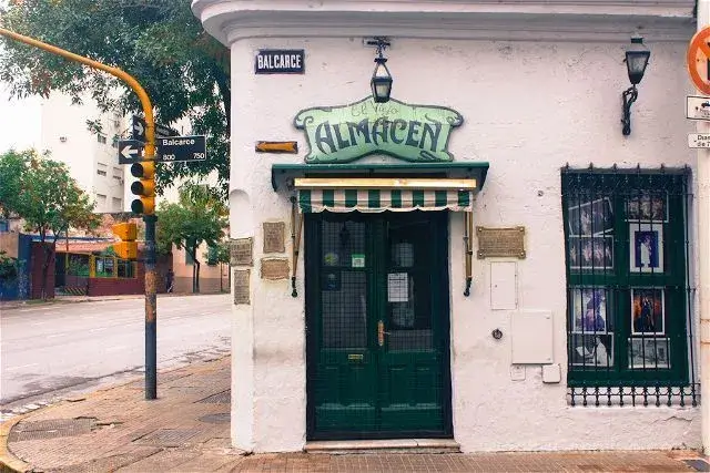 El Viejo Almacén: Tango in a Time Machine El Viejo Almacén: Tango in a Time Machine